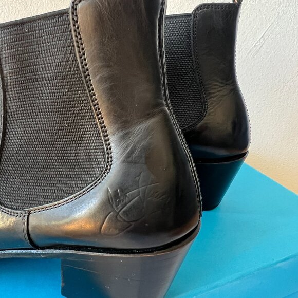 Fluevog Passage Cairo Classic Chelsea Boot - Picture 6 of 12